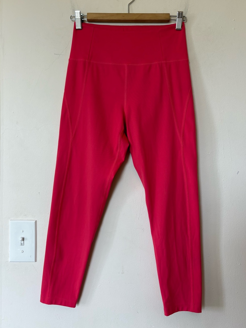 Girlfriend Collective Compressive High-Rise Legging 23.75” Berry Pink Medium